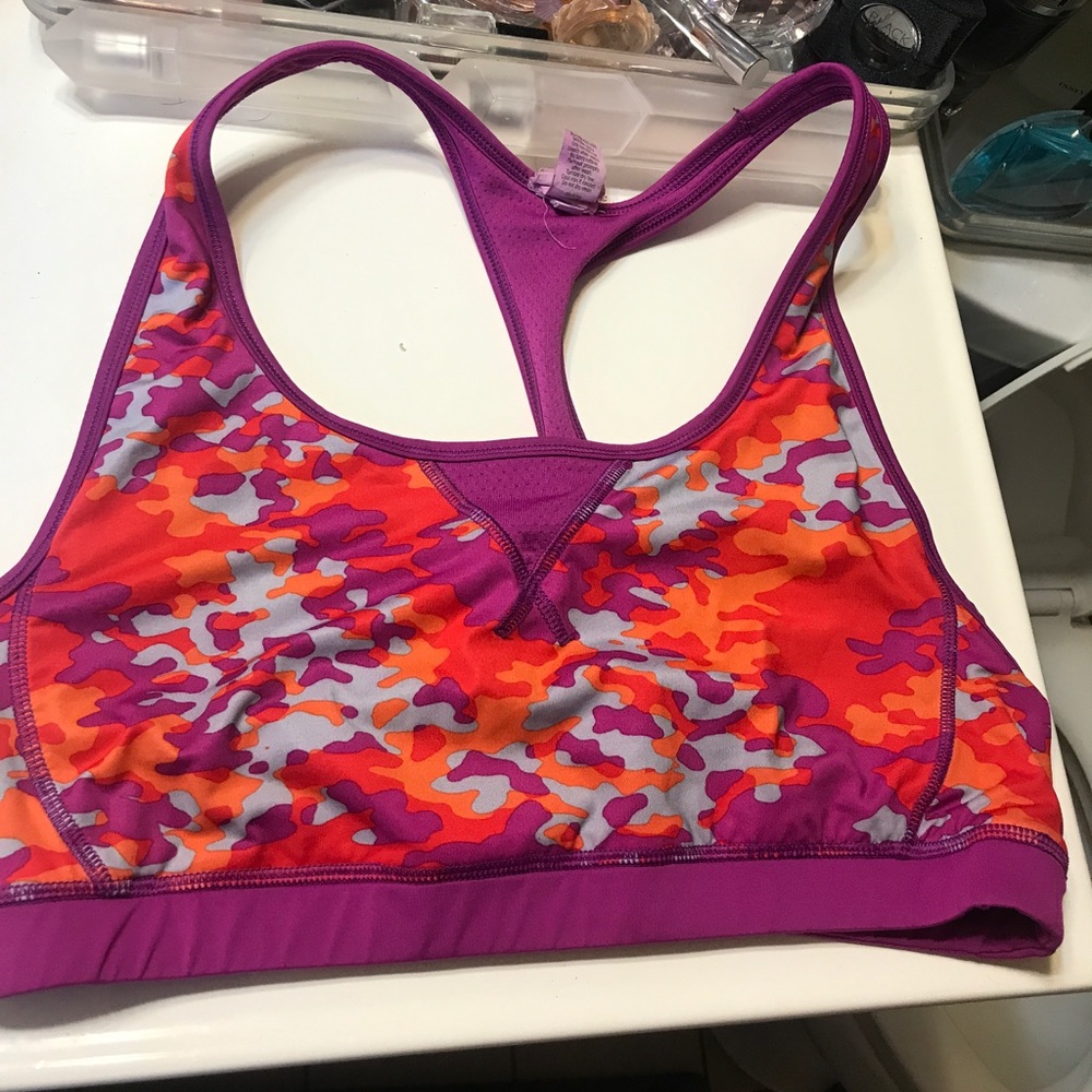 Sports bra